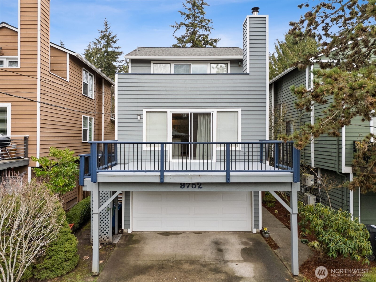 9752 45th Avenue Property Photo