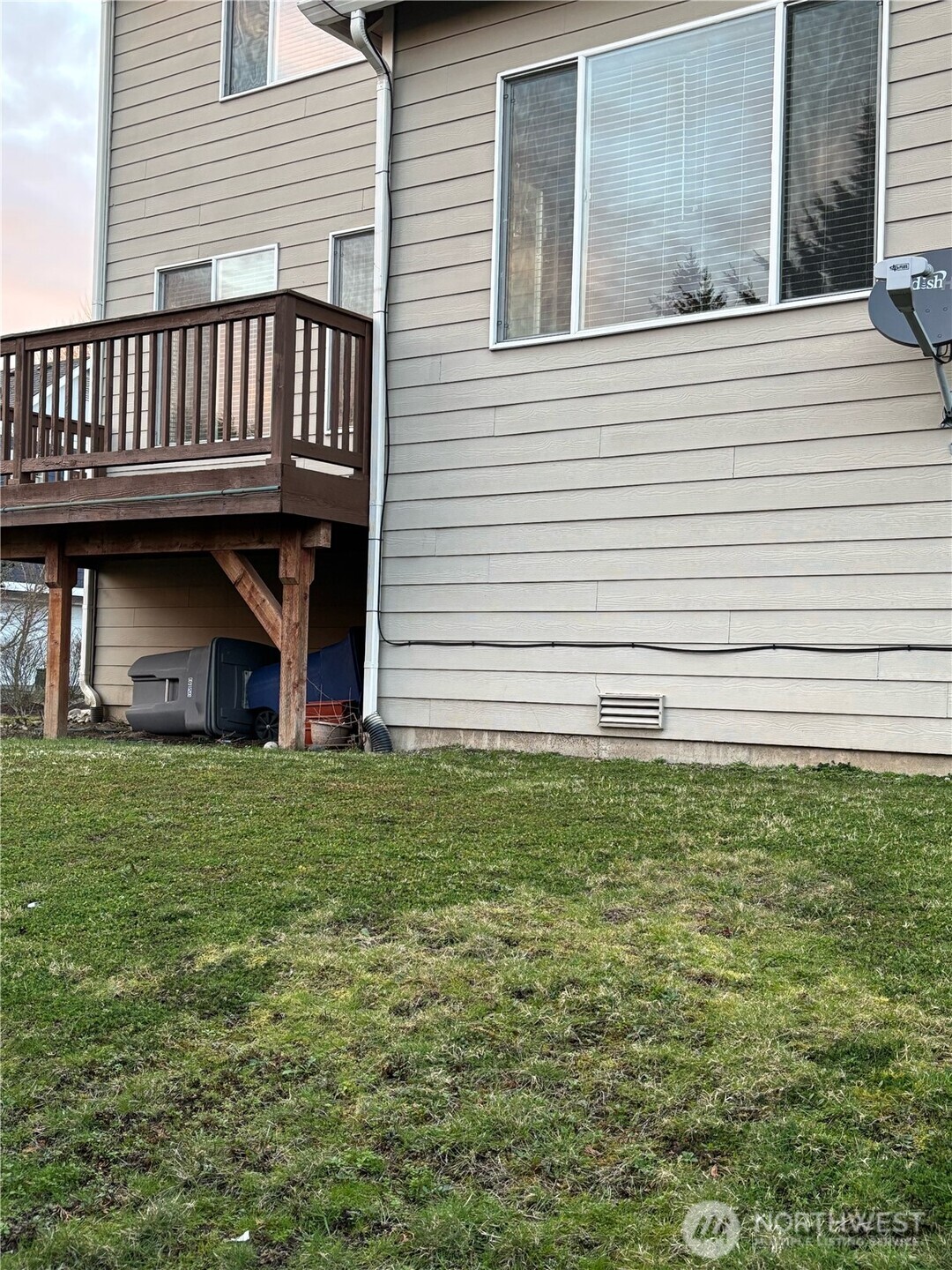 1811 Ne 21st Street Property Photo 4