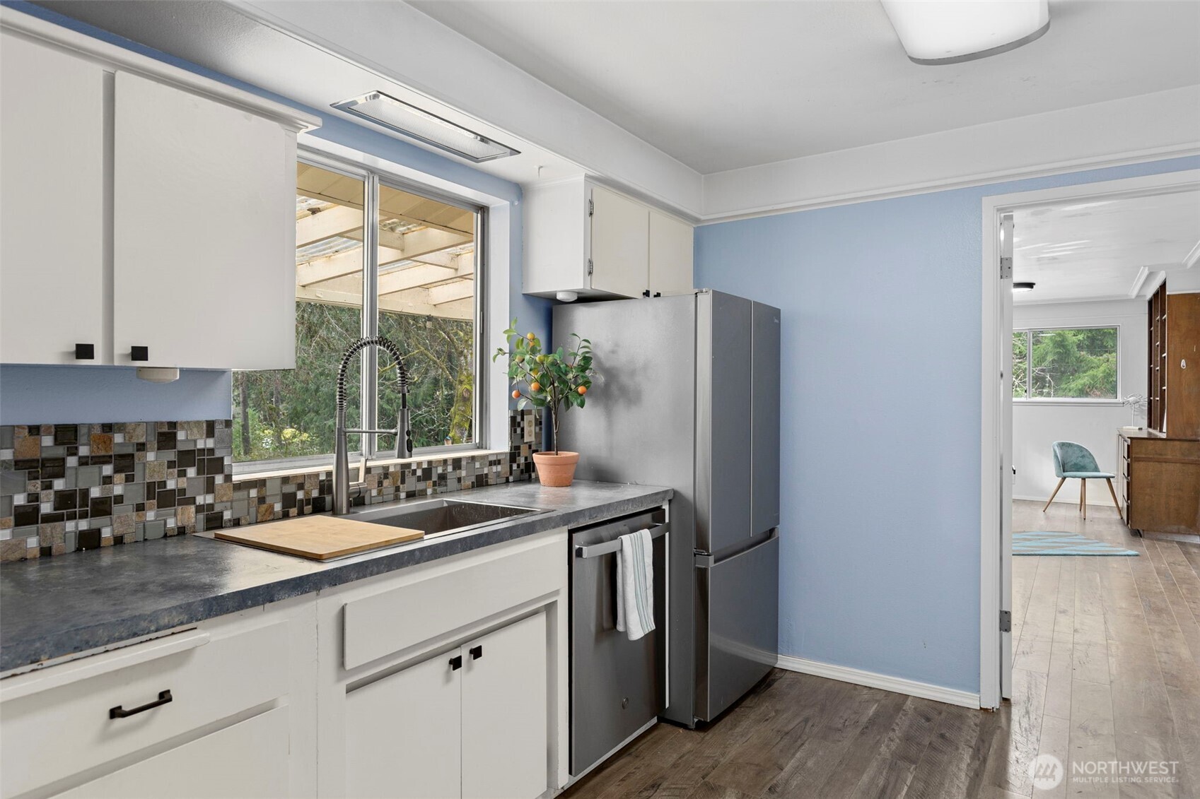 7250 Roosevelt Avenue Property Photo 14
