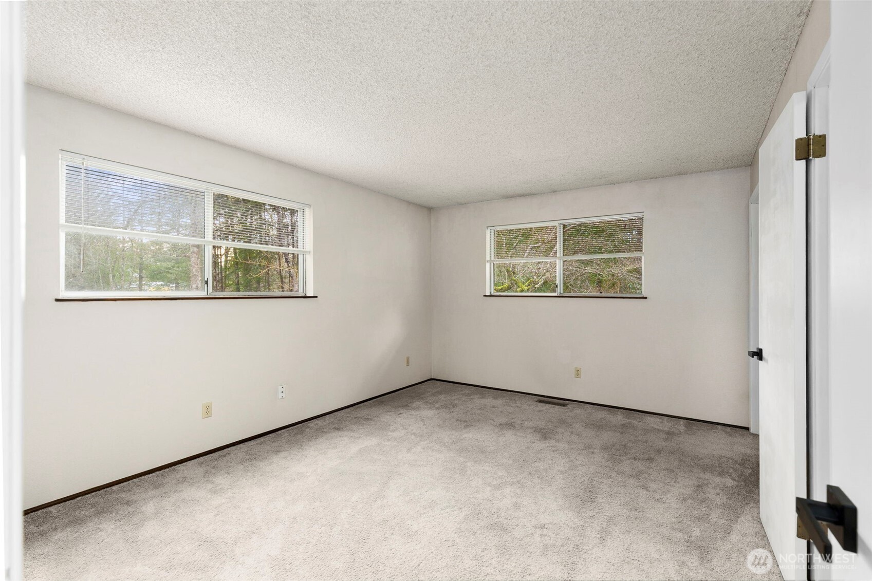 7250 Roosevelt Avenue Property Photo 19