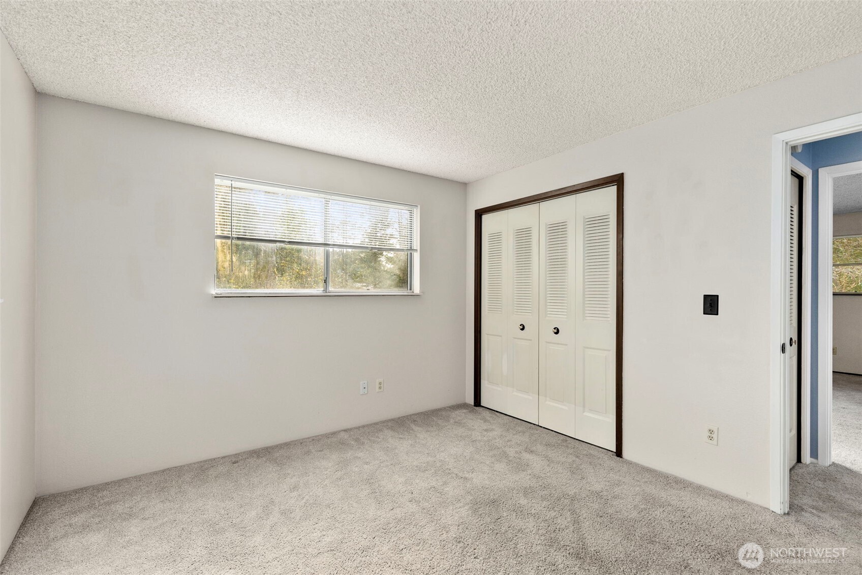 7250 Roosevelt Avenue Property Photo 24