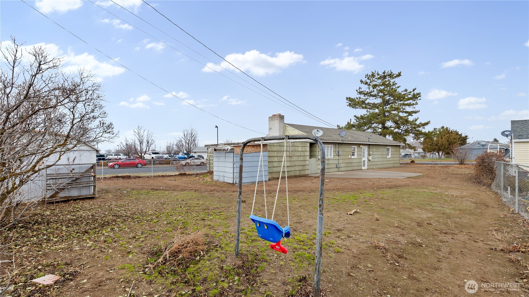 905 S Grand Drive Property Photo 12