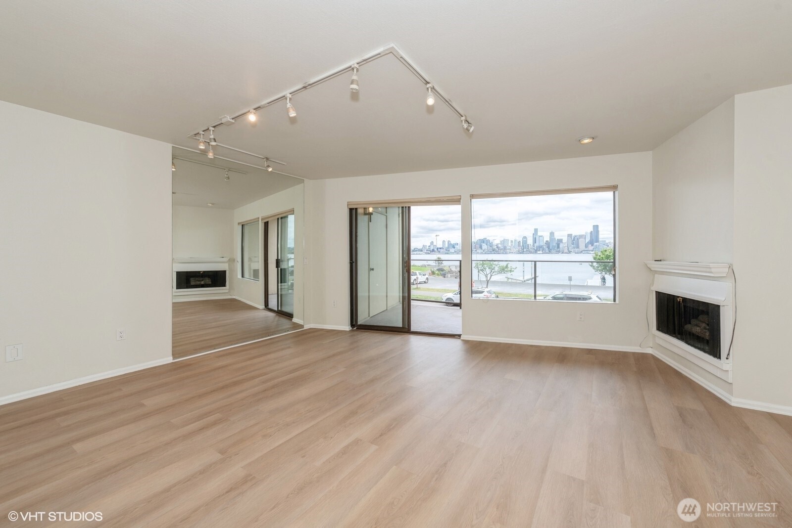 1221 Harbor Avenue 105 Property Photo 4