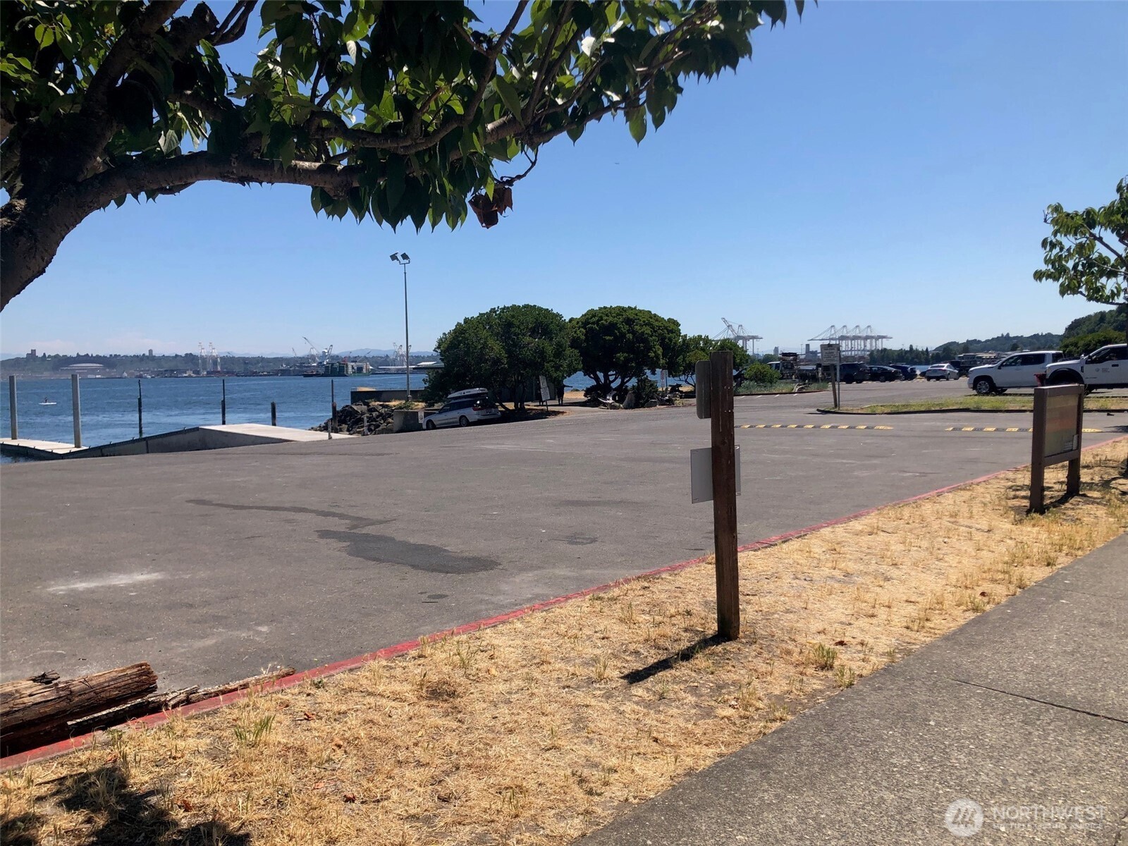 1221 Harbor Avenue 105 Property Photo 18