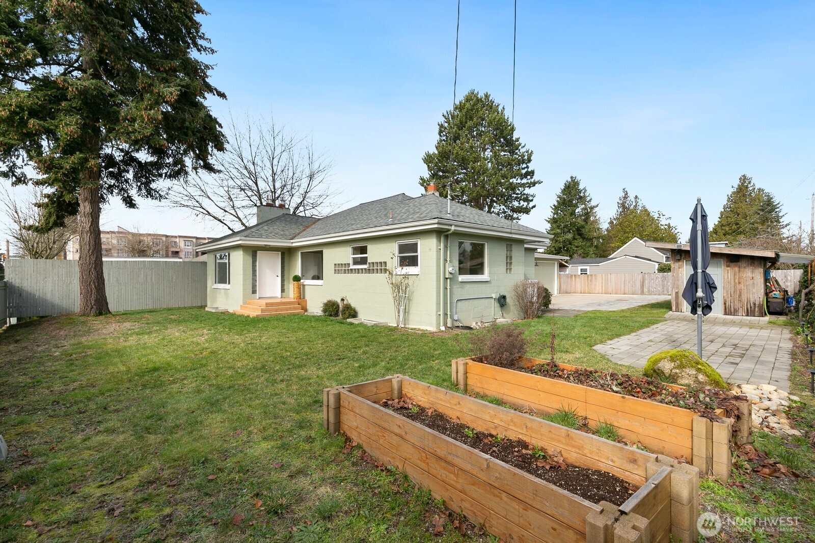 326 N 125th Street Property Photo