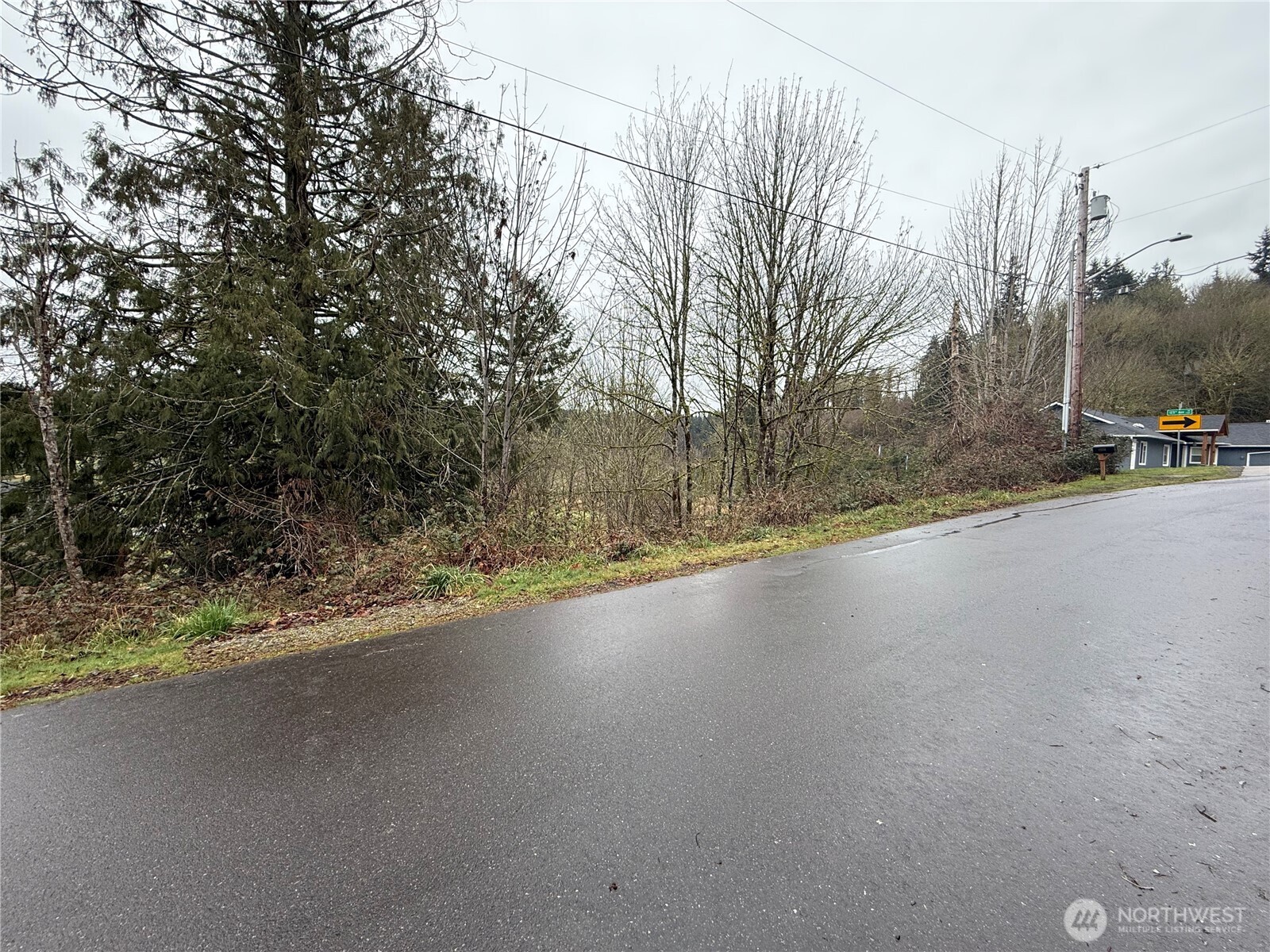 12230 Fairway Drive Property Photo 2