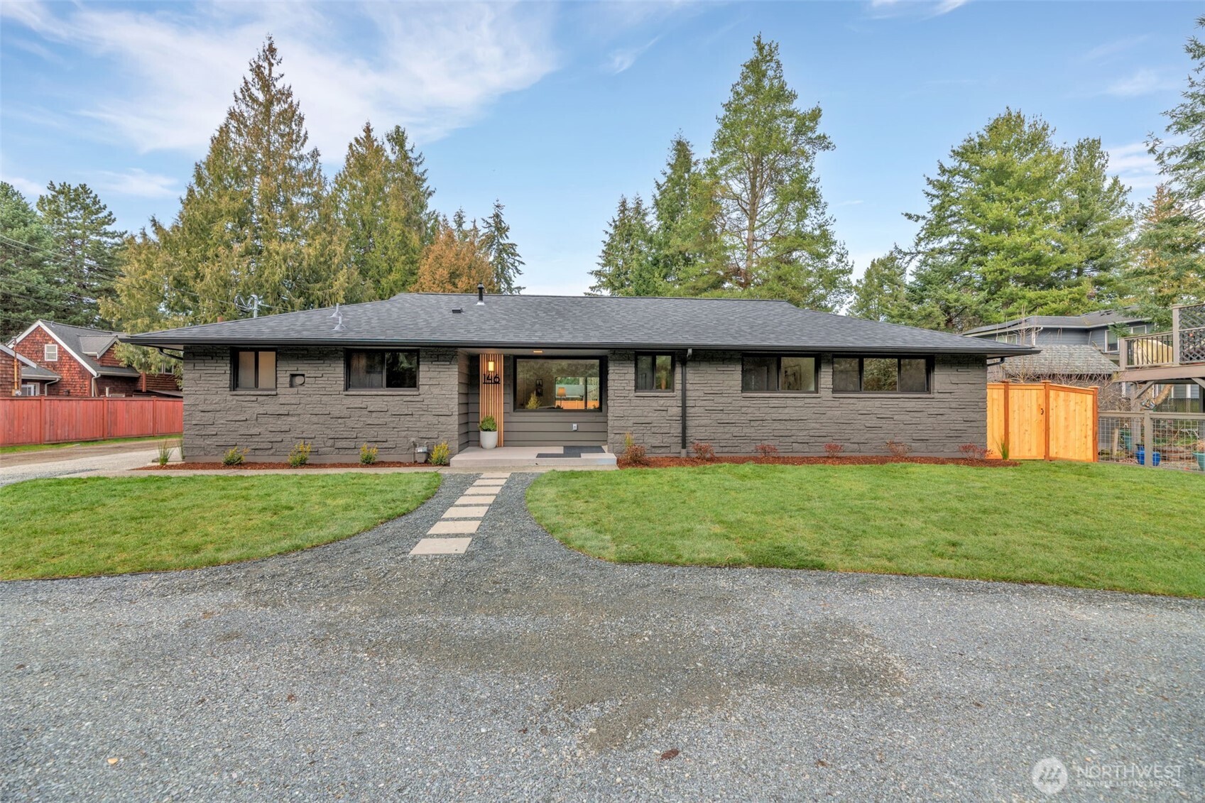146 N 155th Street Property Photo