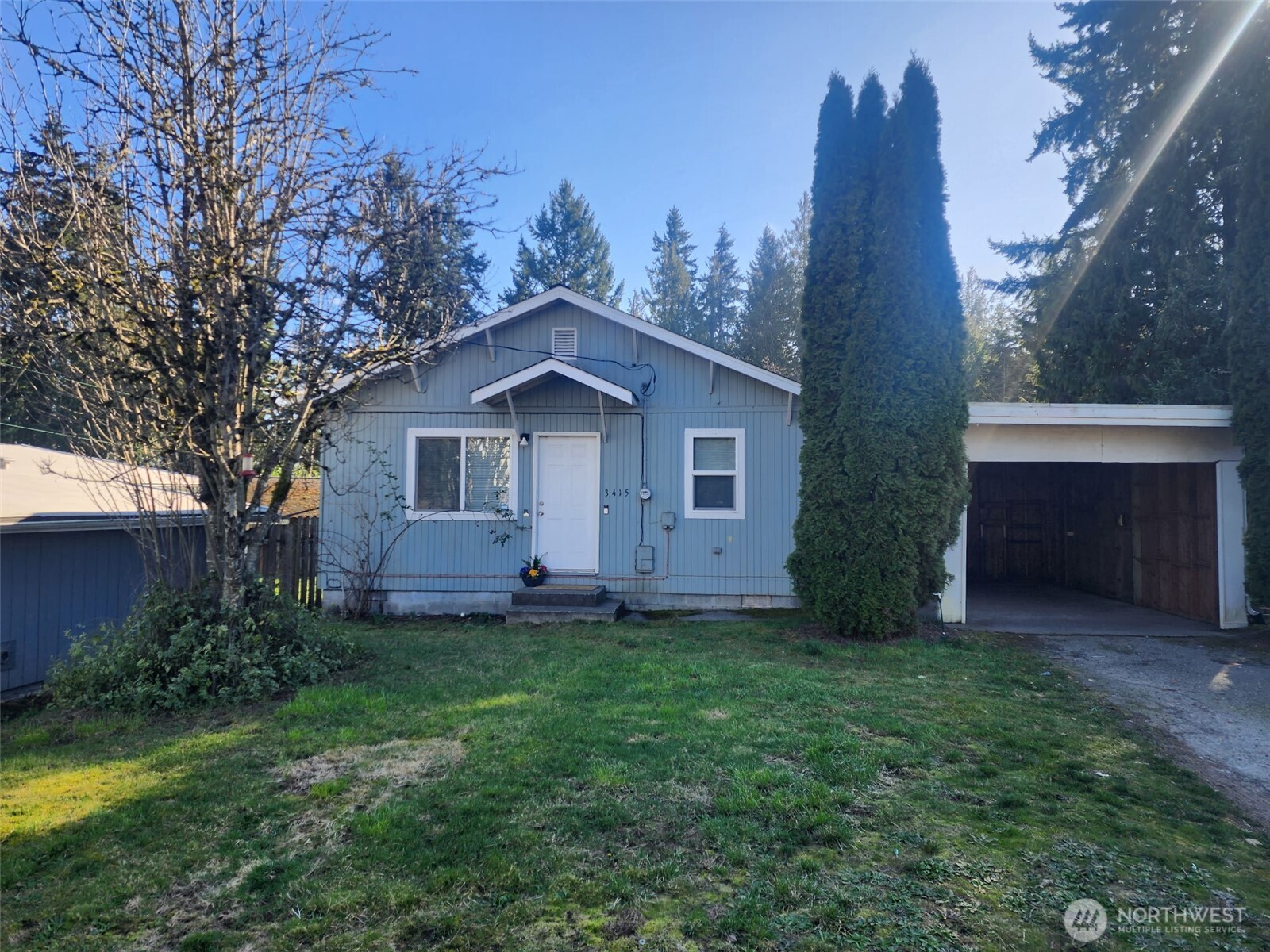 3415 Ne Mcwilliams Property Photo 1