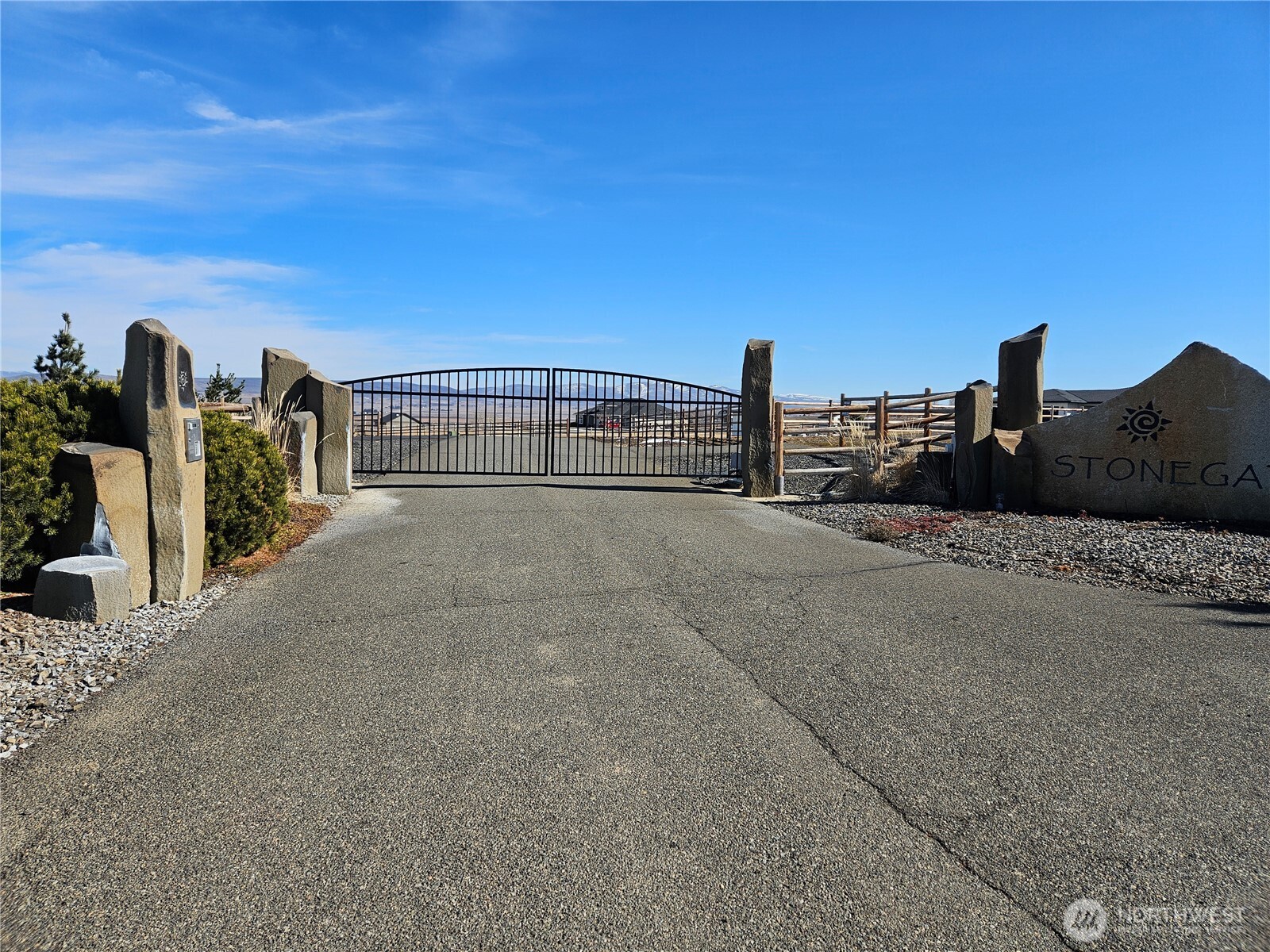 5 B Stonegate Drive Property Photo 22