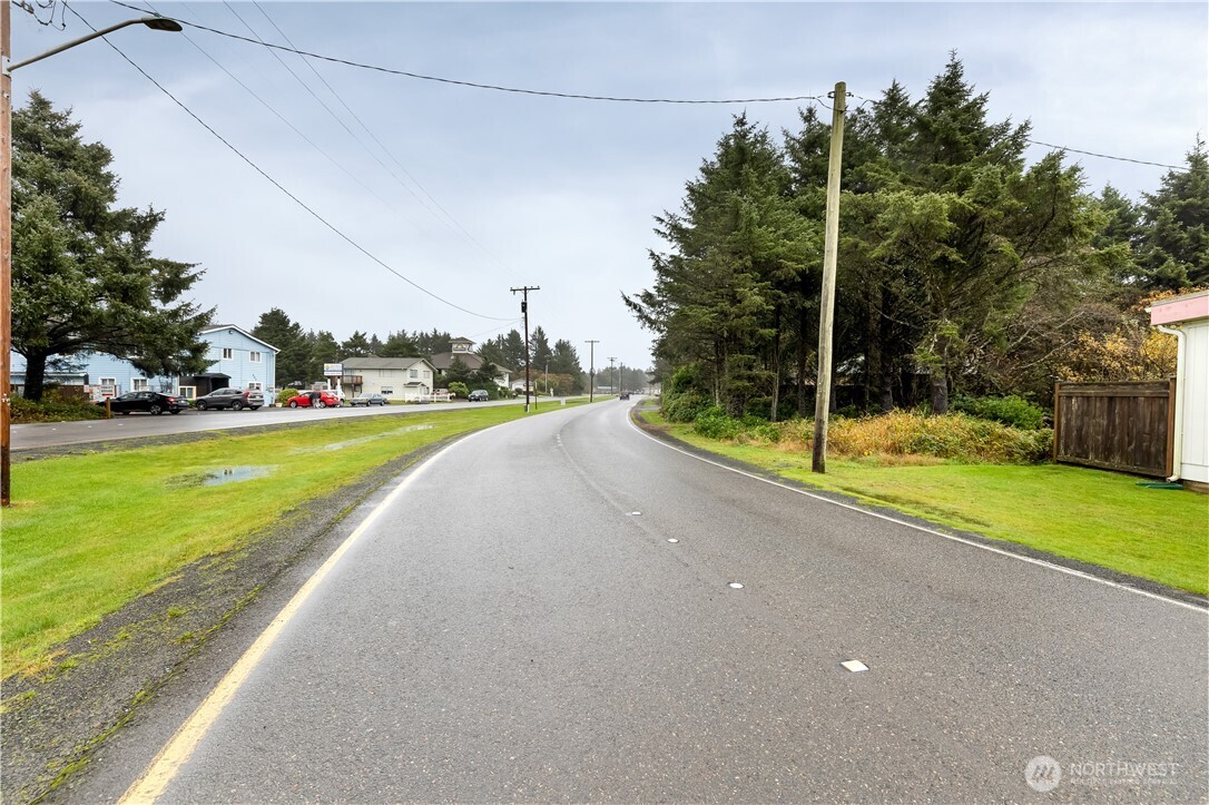 880 Ocean Shores Boulevard Property Photo 4