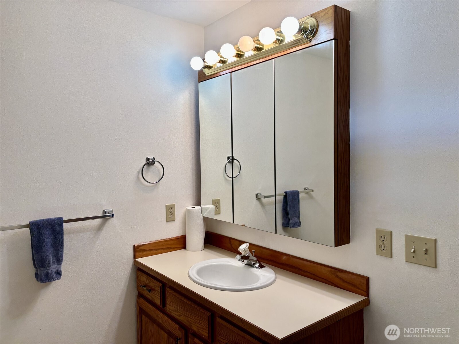 2009 Rainbow Lane Property Photo 24