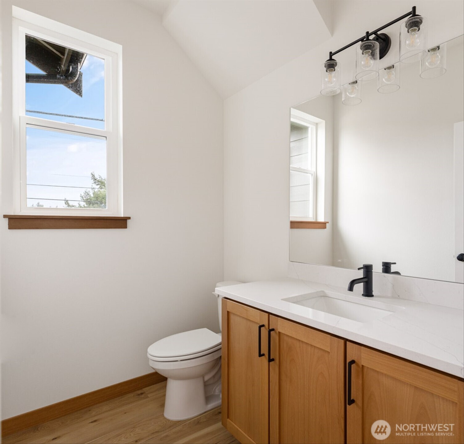 1783 Hillcrest Loop Property Photo 13