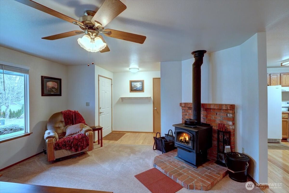 11620 207th Avenue Property Photo 4