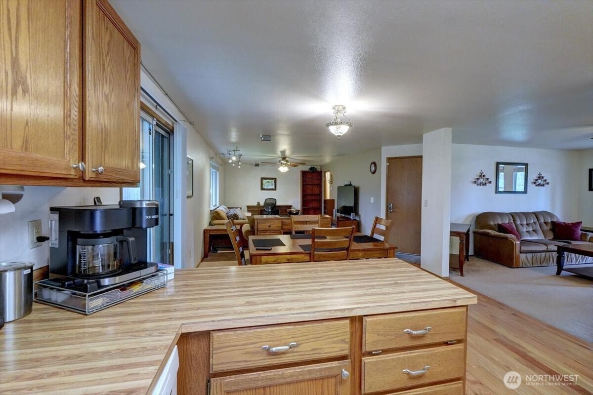 11620 207th Avenue Property Photo 9