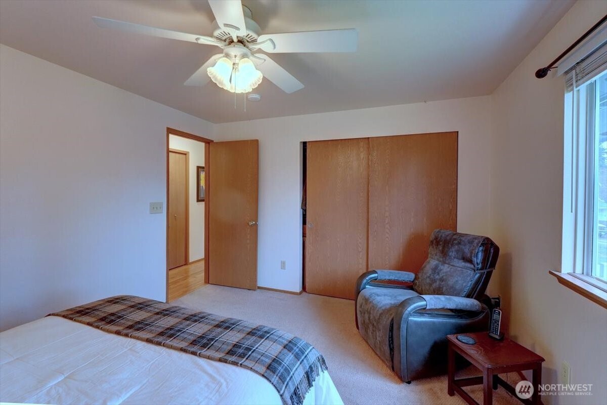11620 207th Avenue Property Photo 19