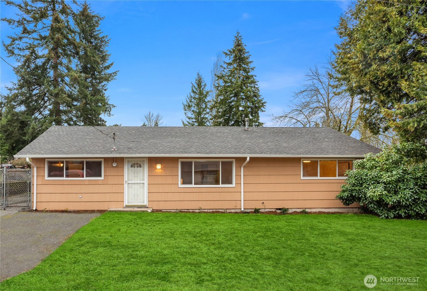 12715 Se 171st Place Property Photo 1