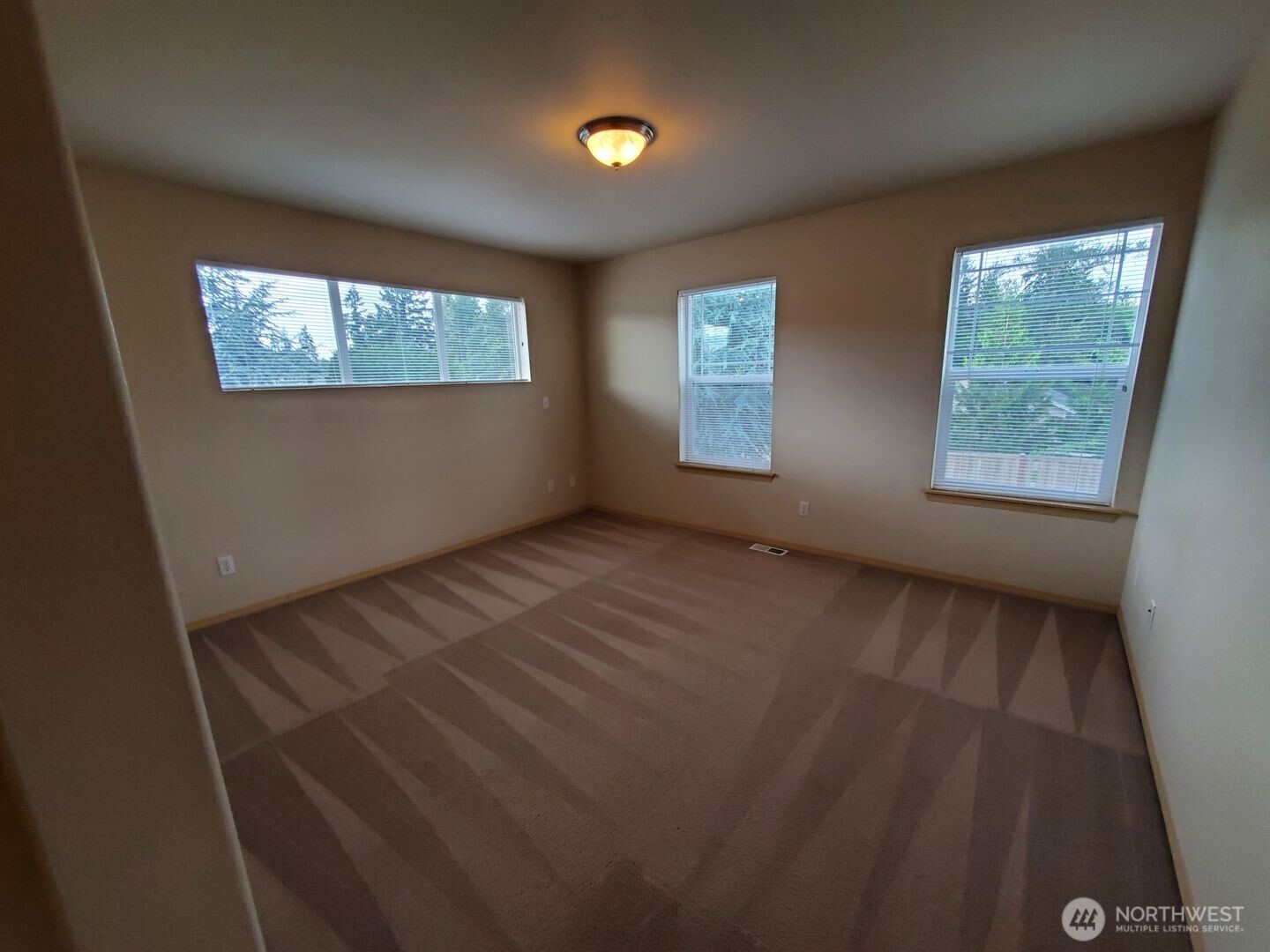 15524 87th Avenue Property Photo 12