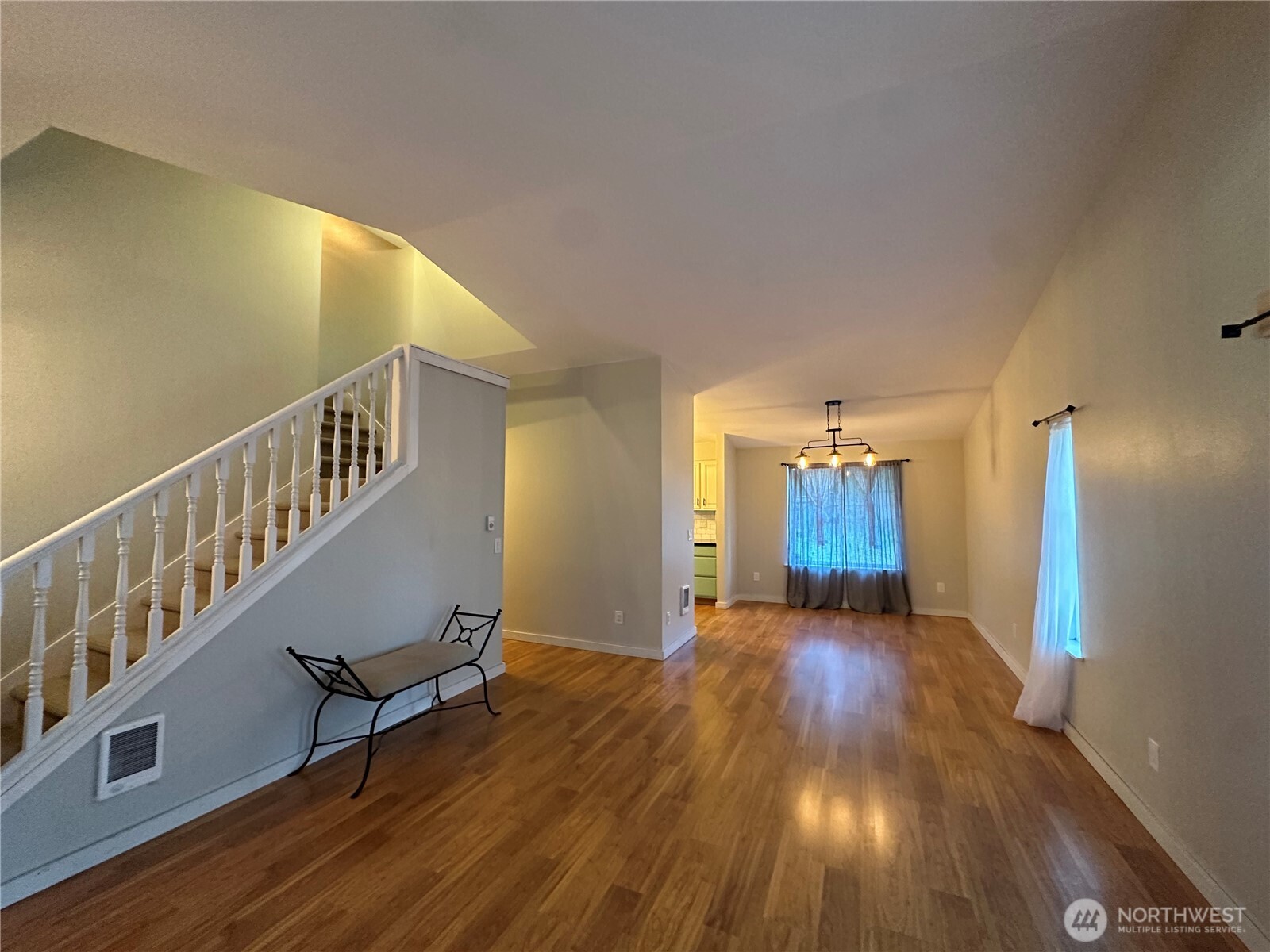 18816 119th Avenue Property Photo 8