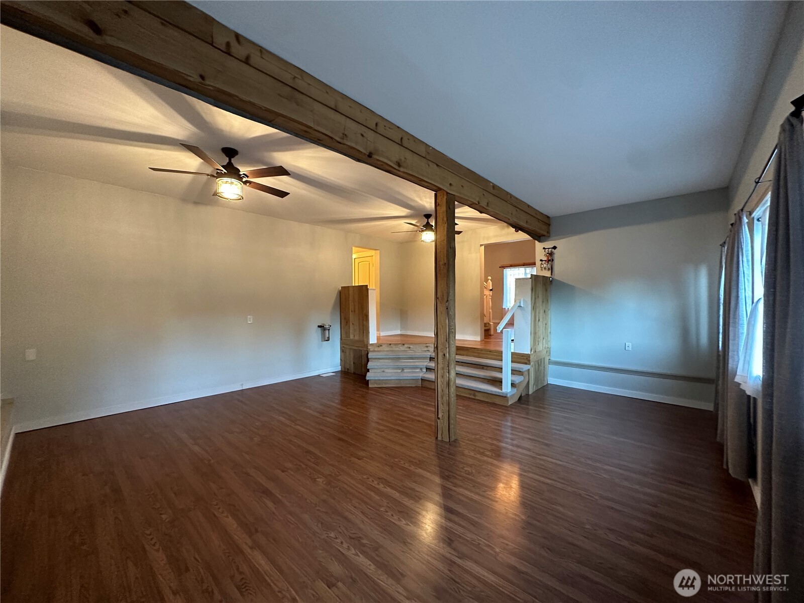 18816 119th Avenue Property Photo 10