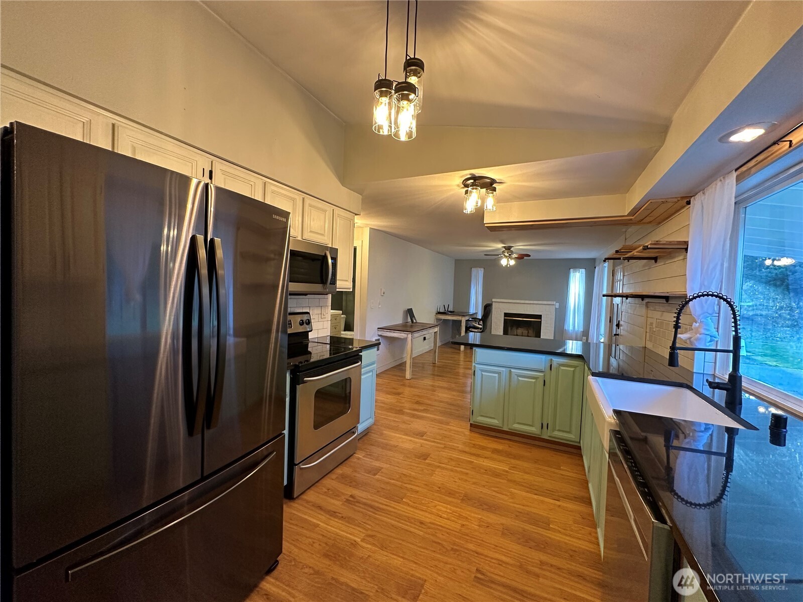 18816 119th Avenue Property Photo 18