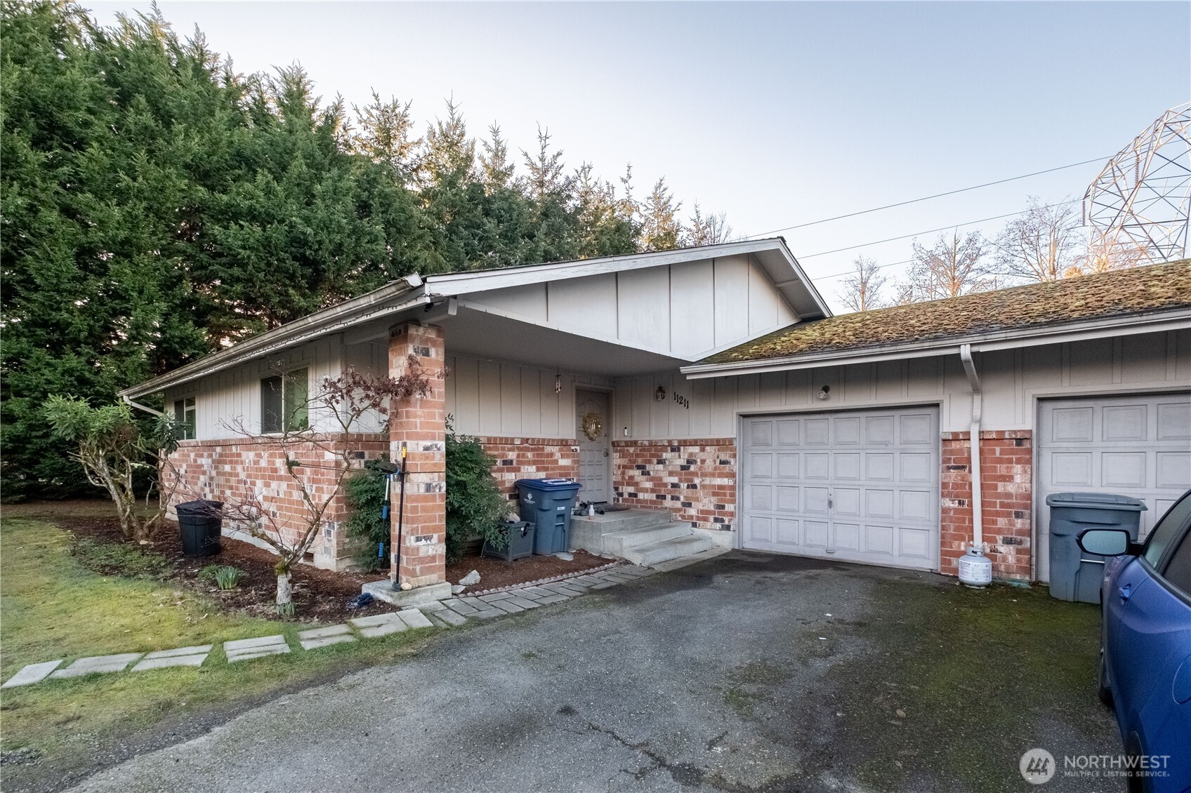 11211 126th Avenue Ct Property Photo 2