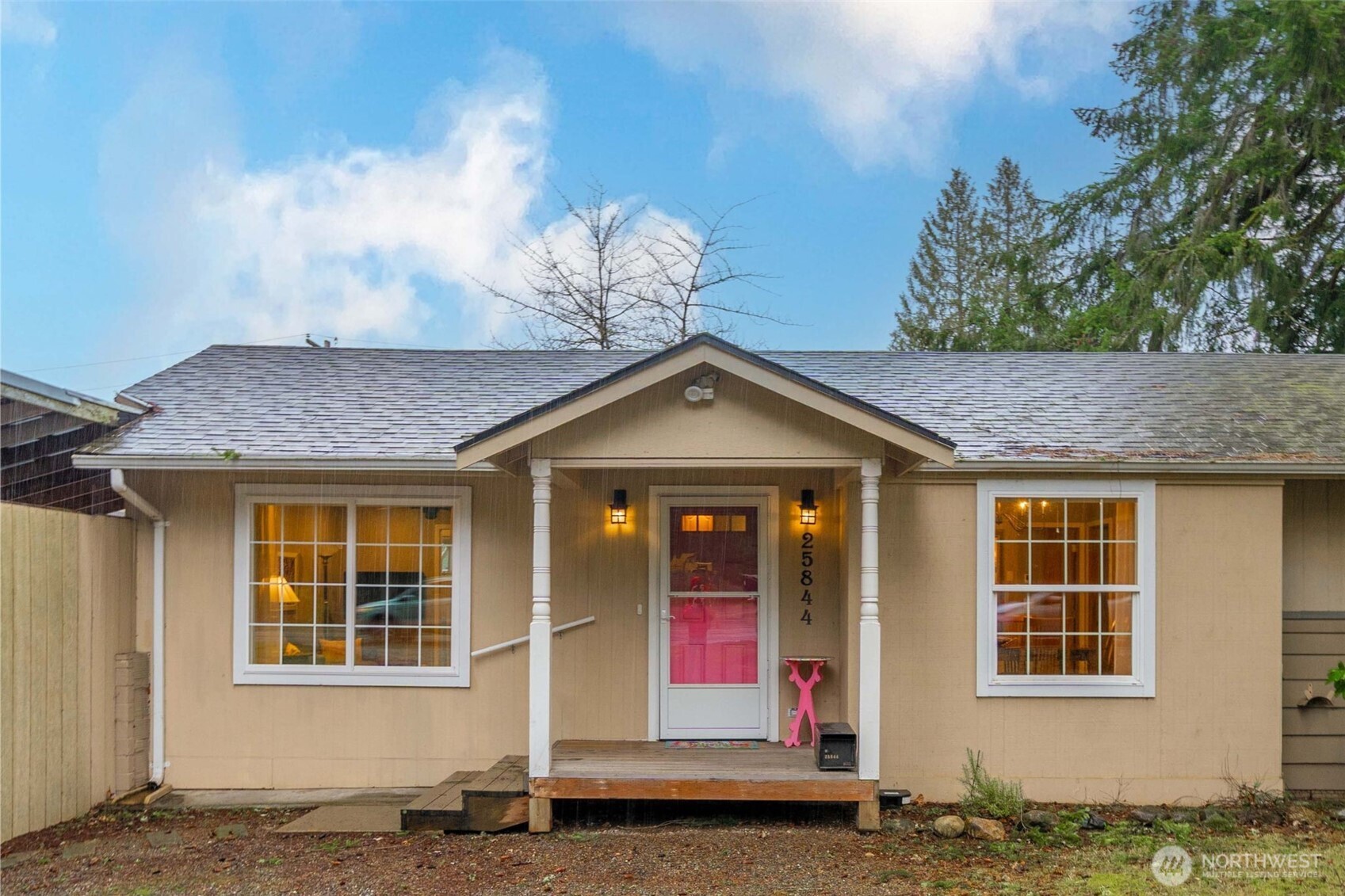 25844 Maple Valley Black Diamond Road Property Photo