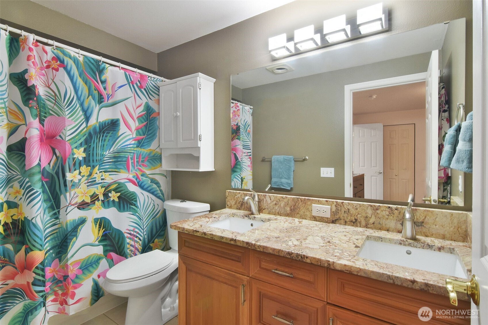15514 Bothell Way 201 Property Photo 18