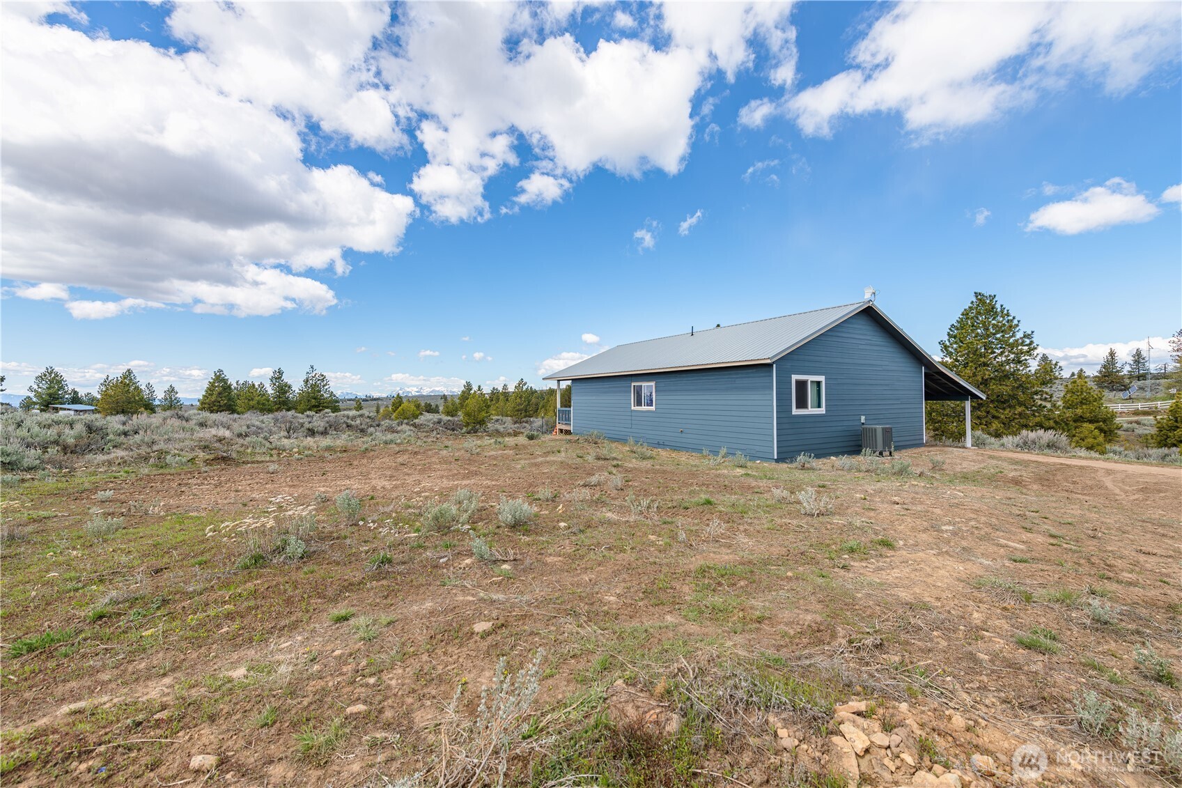 202 Chipmunk Trail Road Property Photo 11