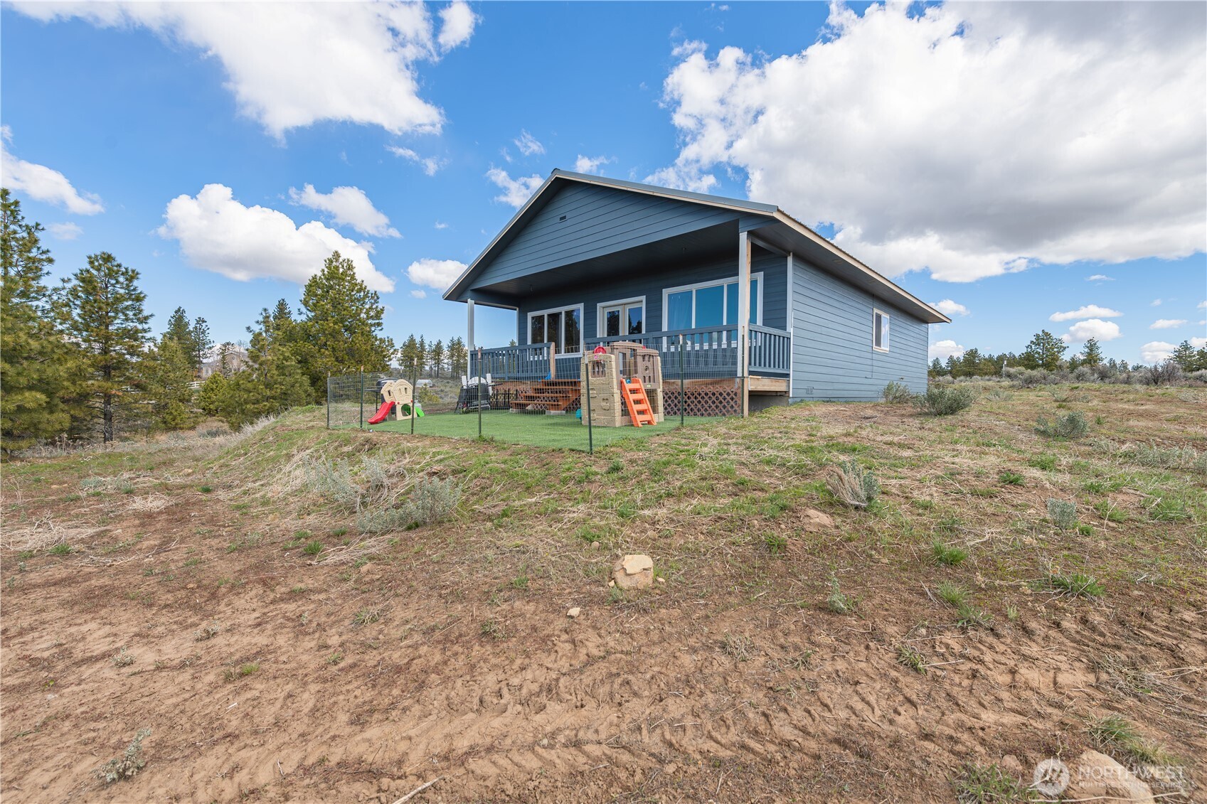 202 Chipmunk Trail Road Property Photo 18