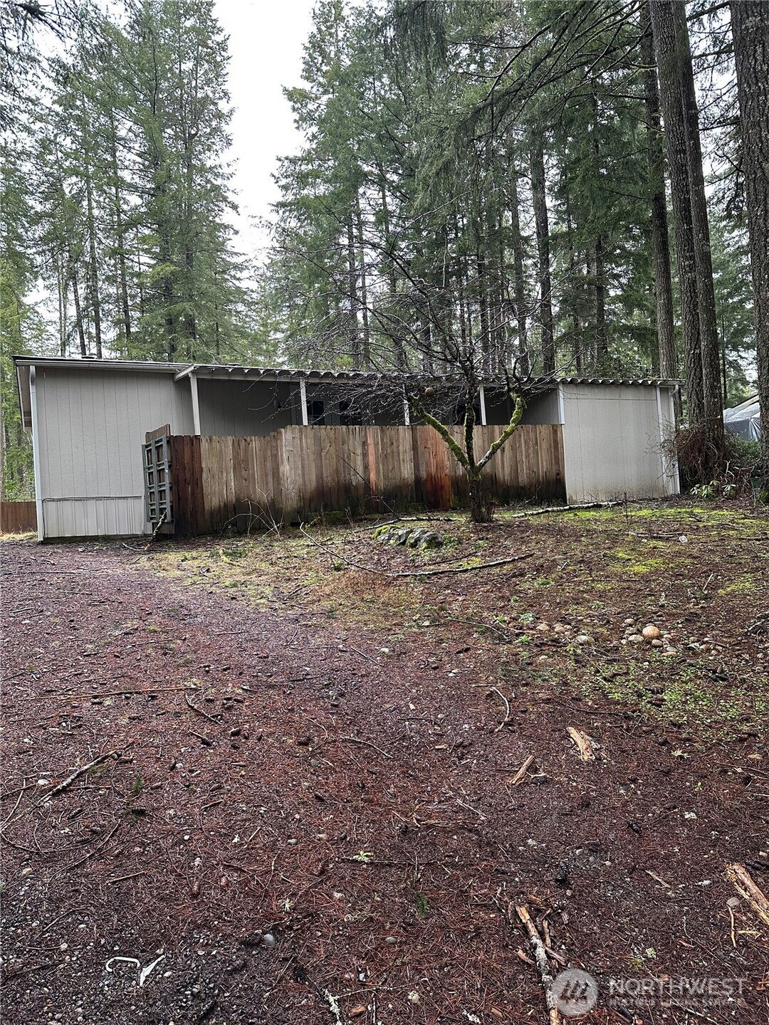 150 E Barnsby Place Property Photo