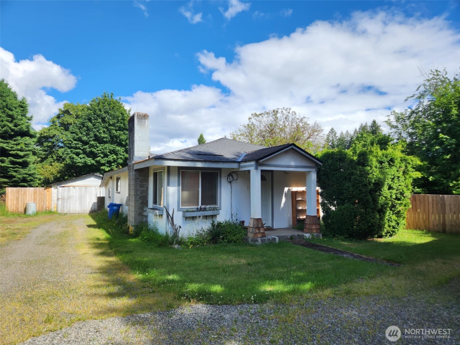 160 Gharet Road Property Photo 1