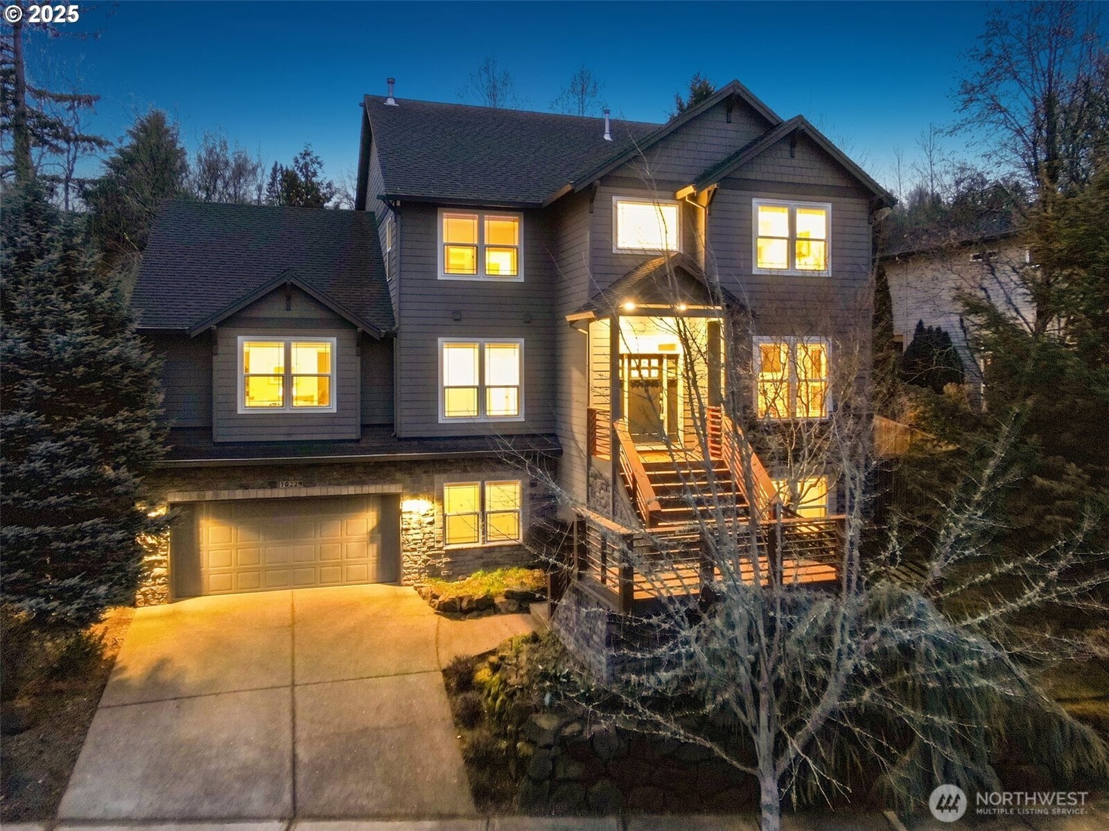 10229 Skyline Heights Drive Property Photo