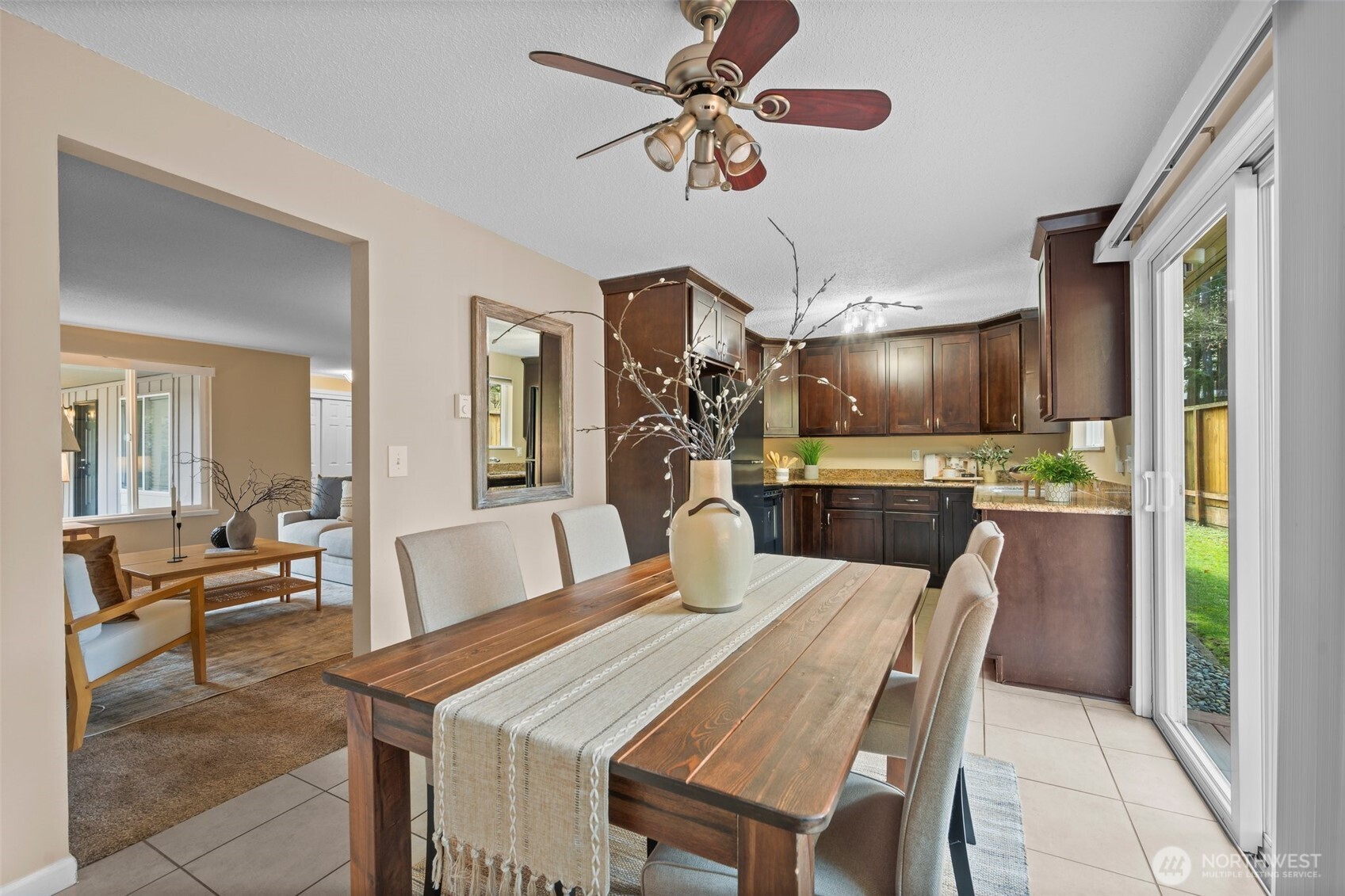 8414 - 8416 Cirque Drive Property Photo 9