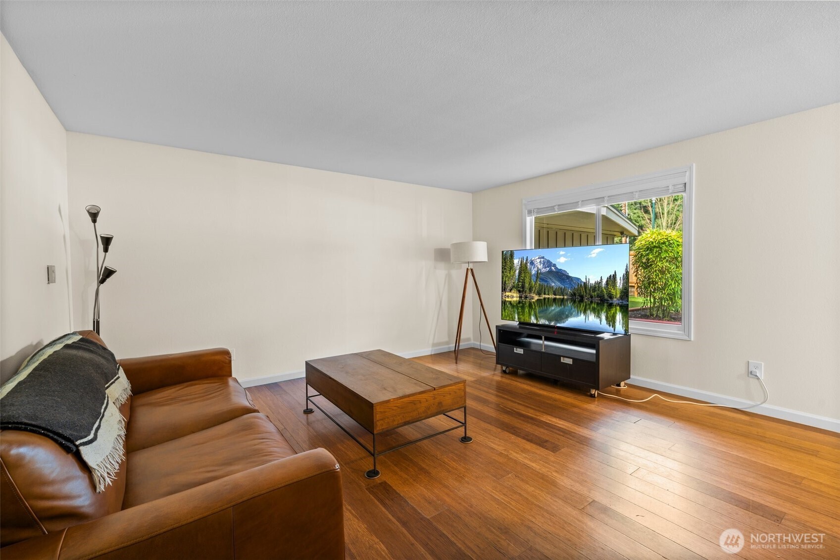 8414 - 8416 Cirque Drive Property Photo 29