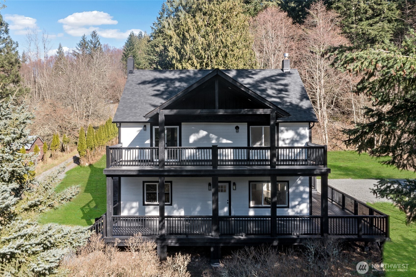 17902 Mulqueen Road Property Photo 4