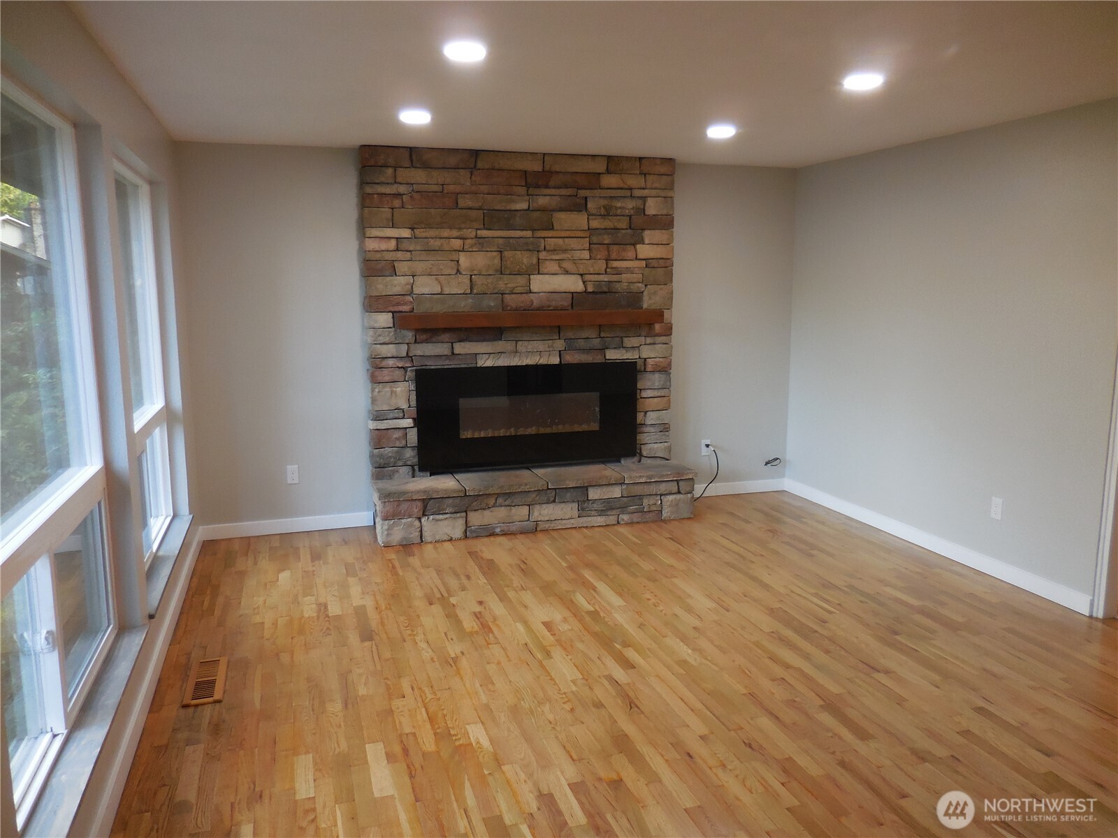 3336 Se Cedar Court Property Photo 11