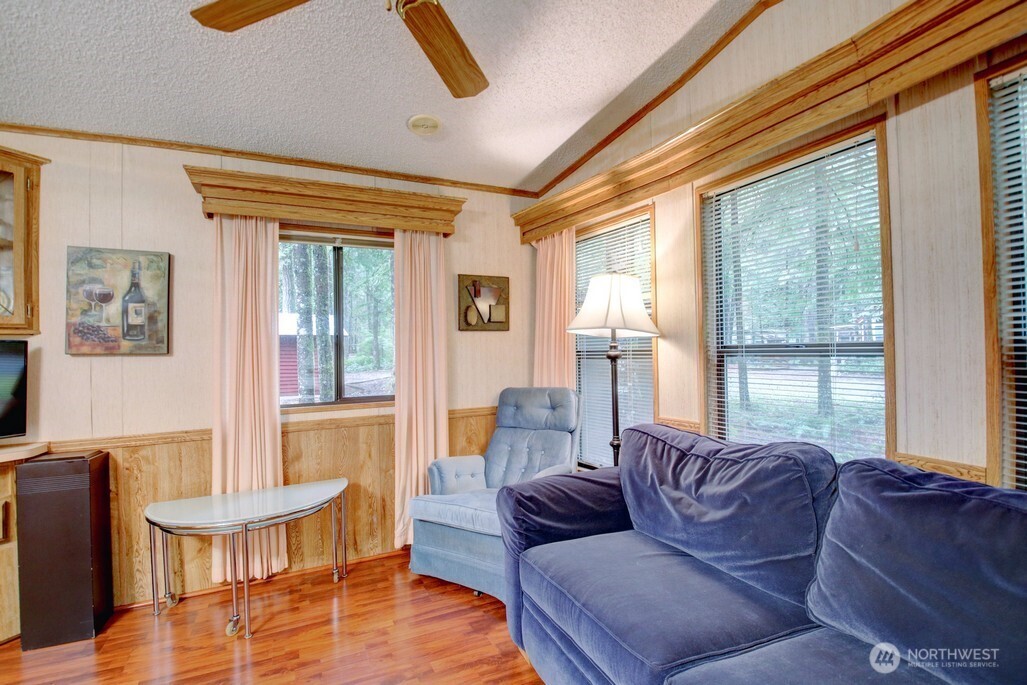 96 3 Sunset Circle Property Photo 5