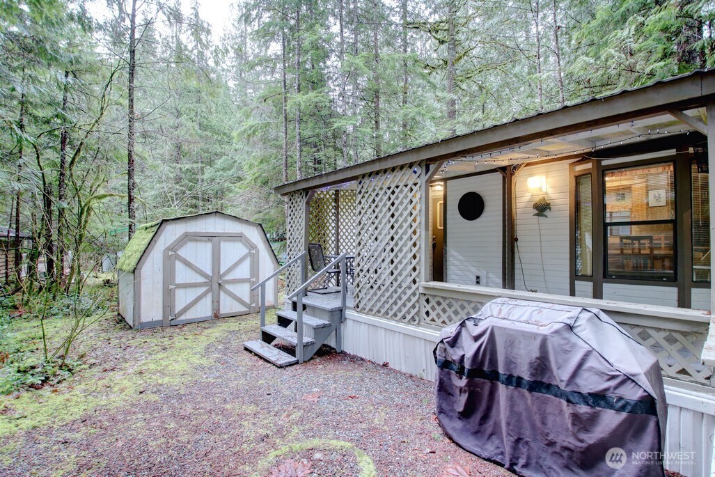 96 3 Sunset Circle Property Photo 16