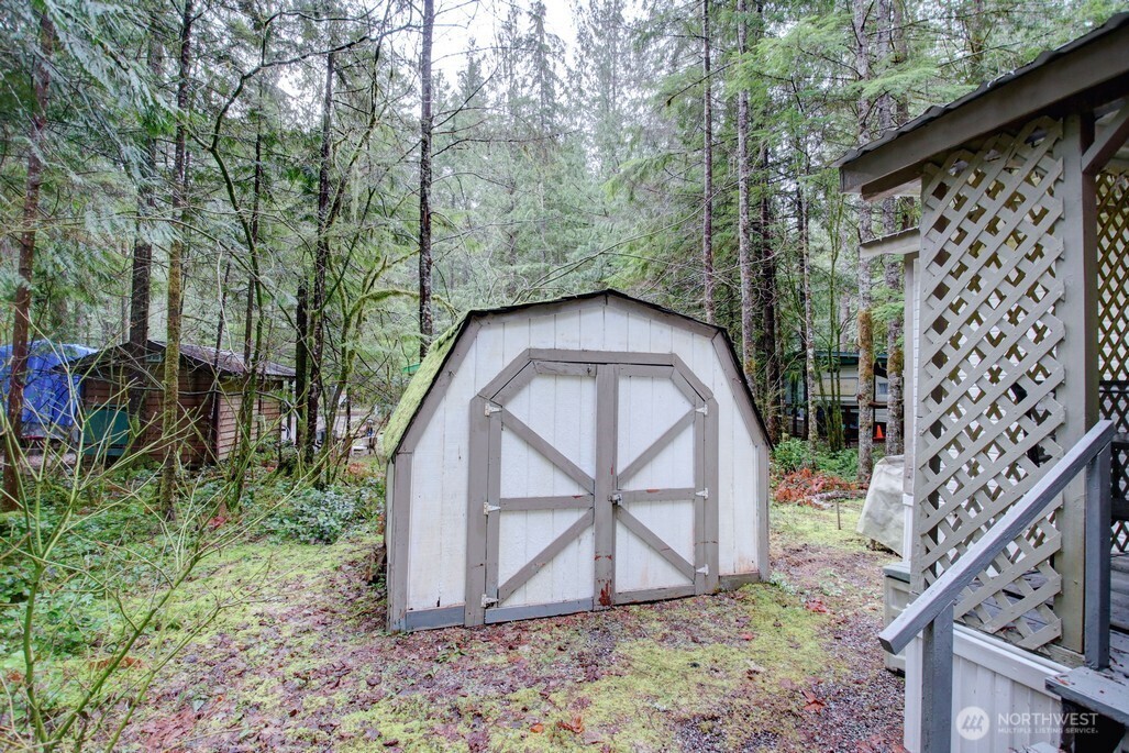 96 3 Sunset Circle Property Photo 18