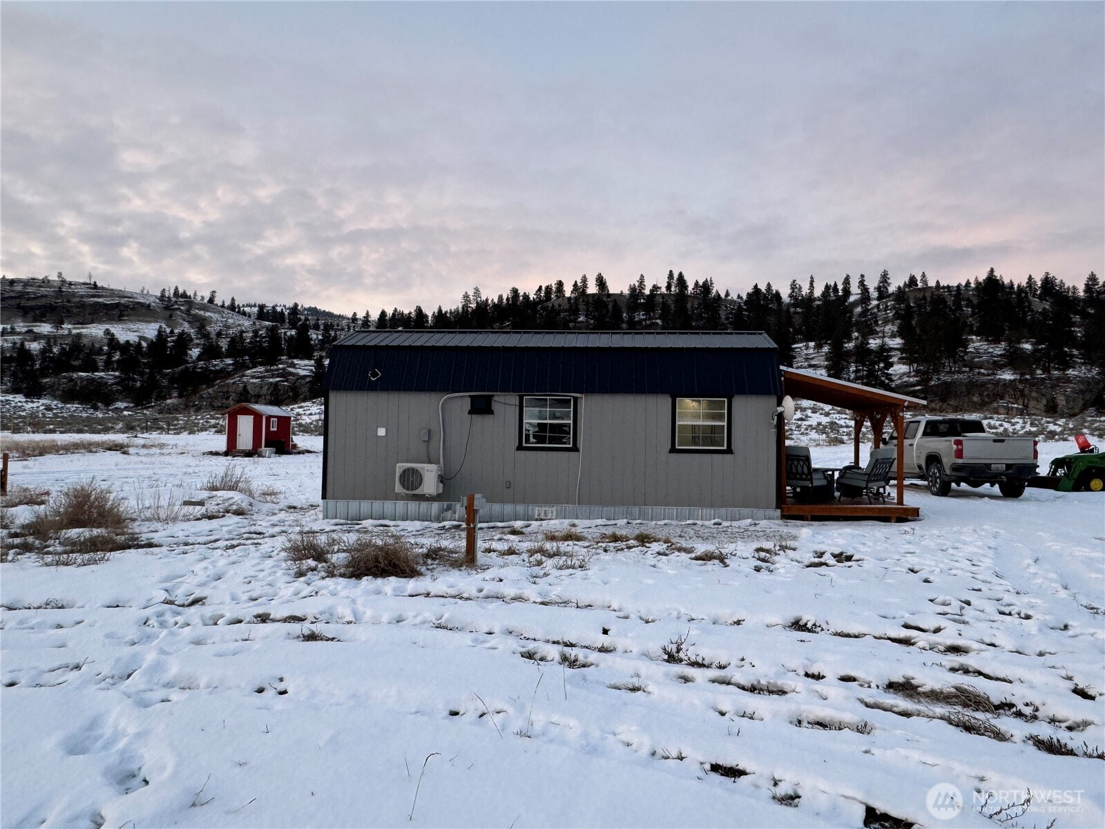 1079 Highway 20 Property Photo 13
