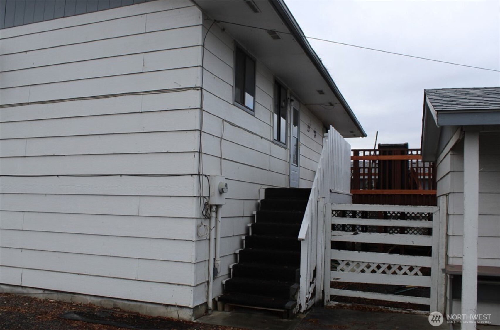 1002 N Central Drive Property Photo 6