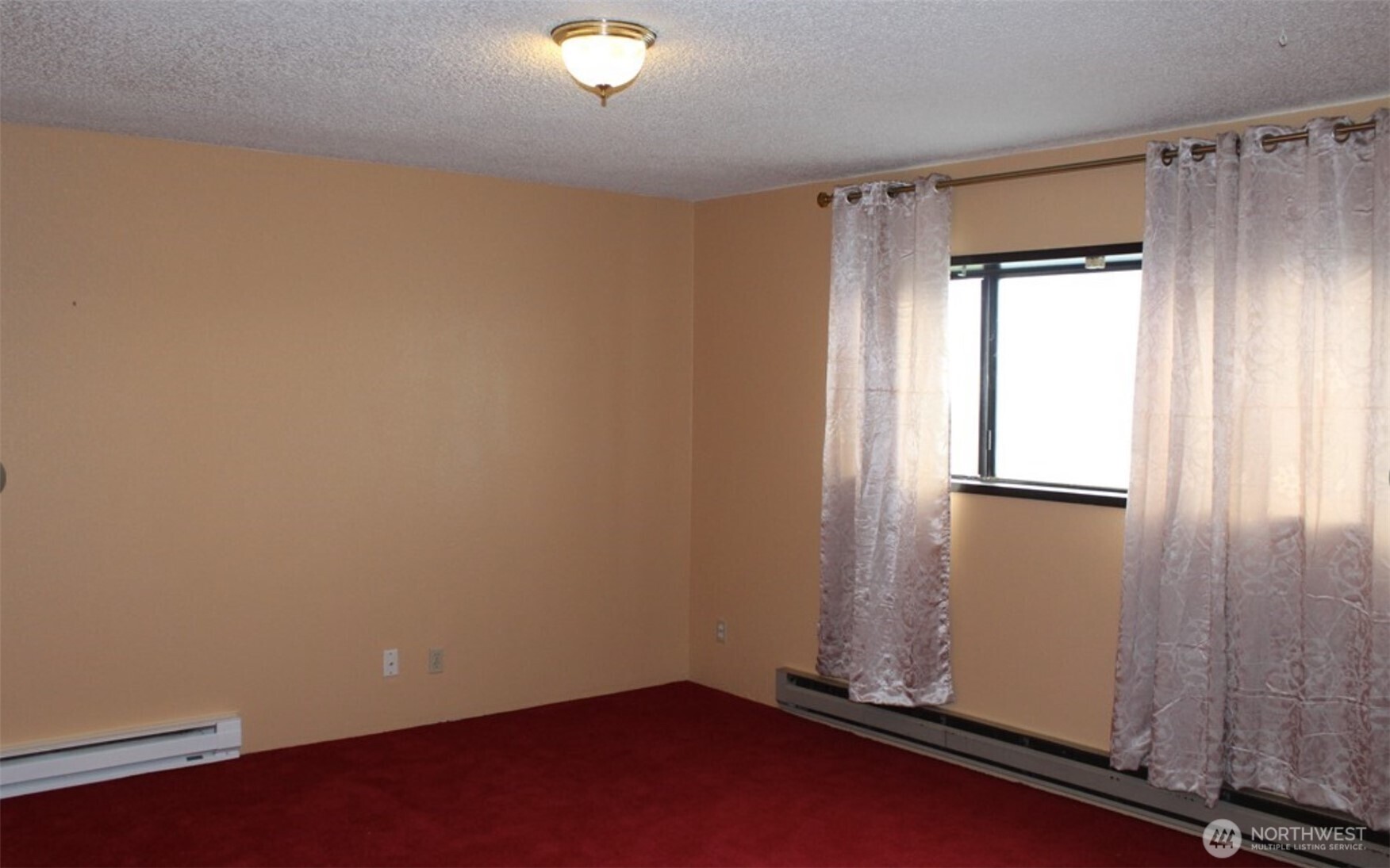 1002 N Central Drive Property Photo 23