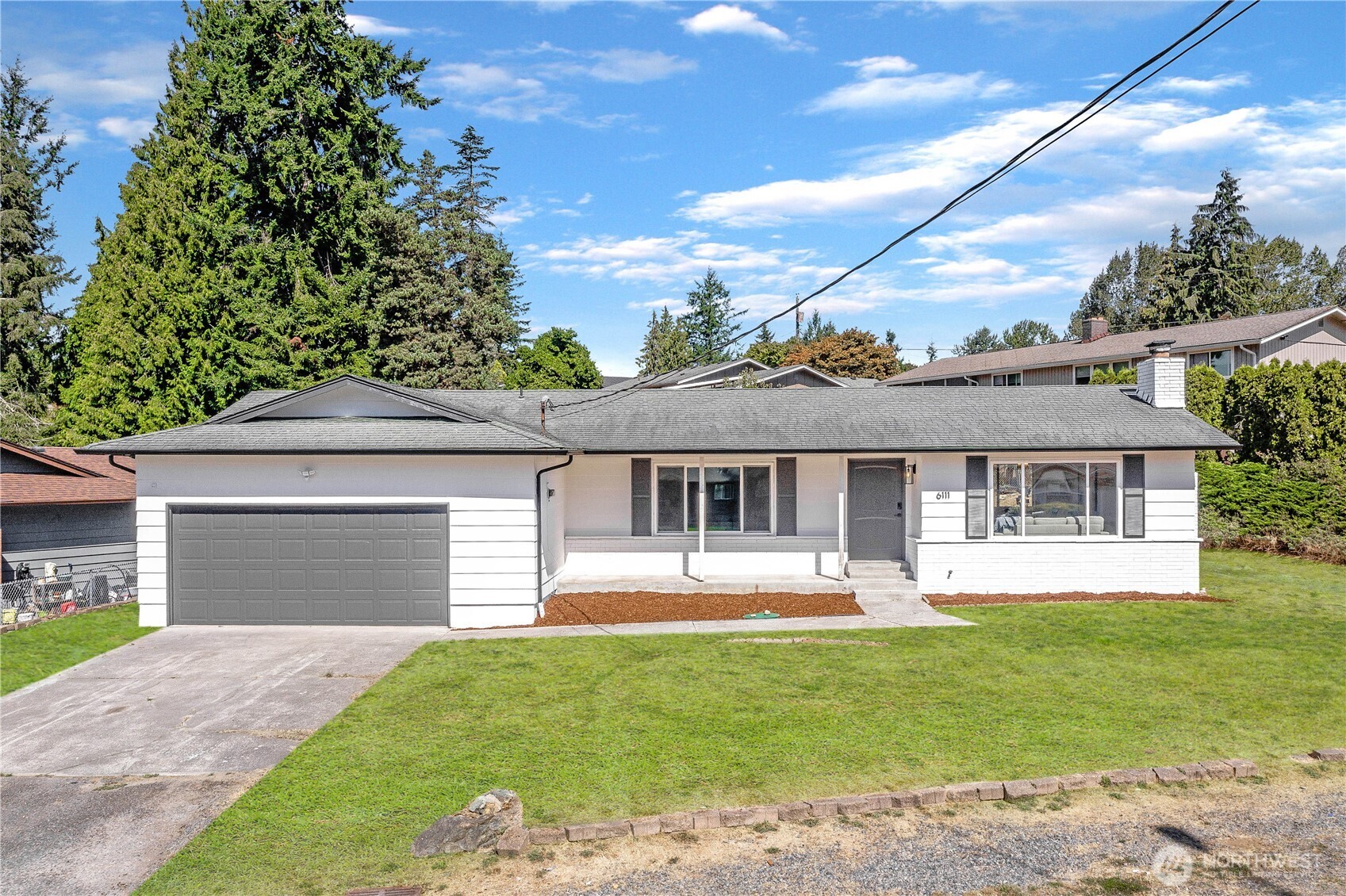 6111 95 Drive Property Photo