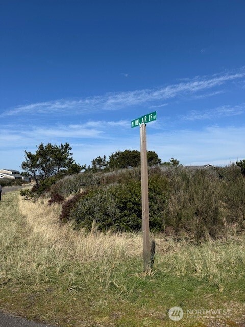 453 N Bel Air Loop Property Photo 1
