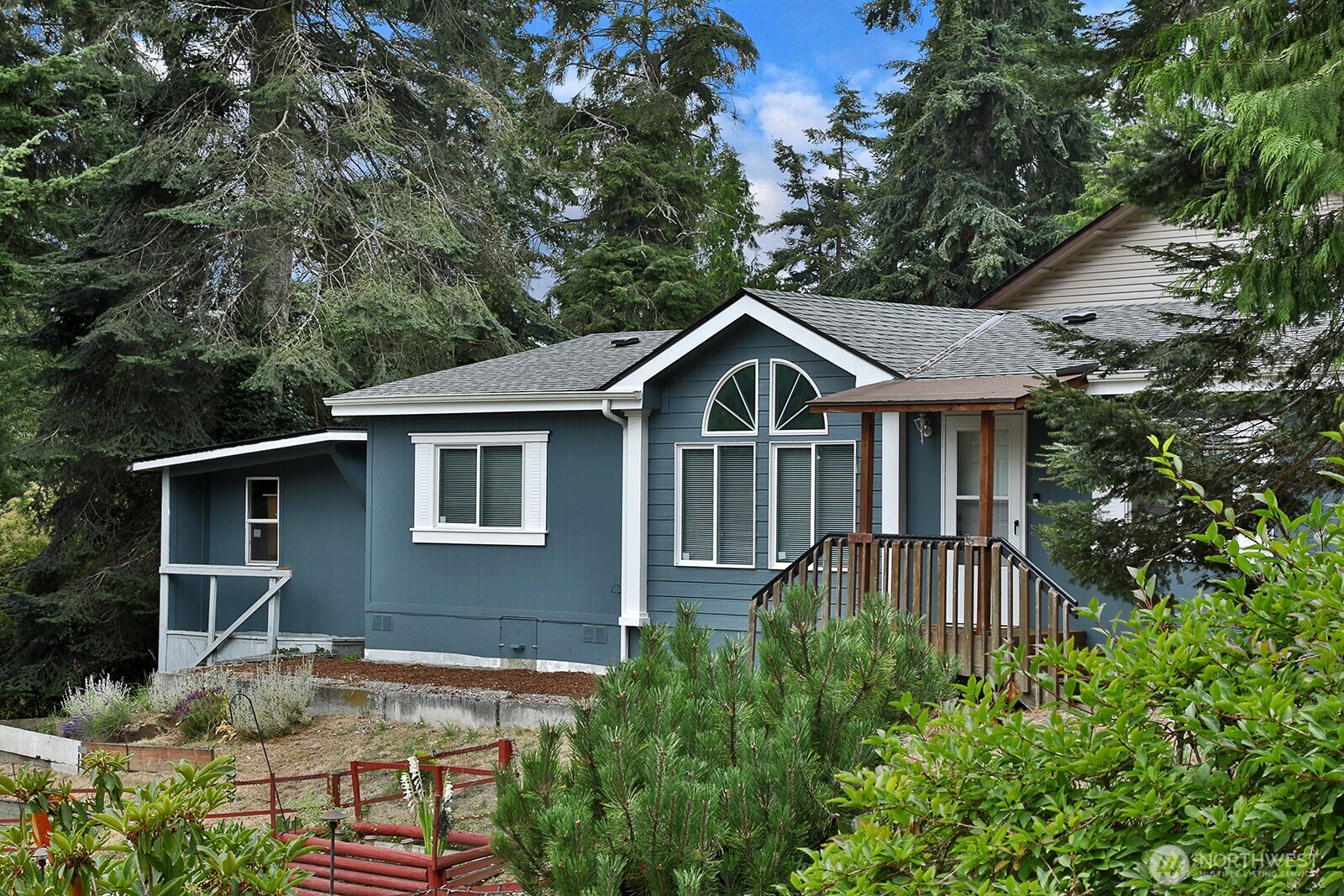 3670 Smugglers Cove Road Property Photo