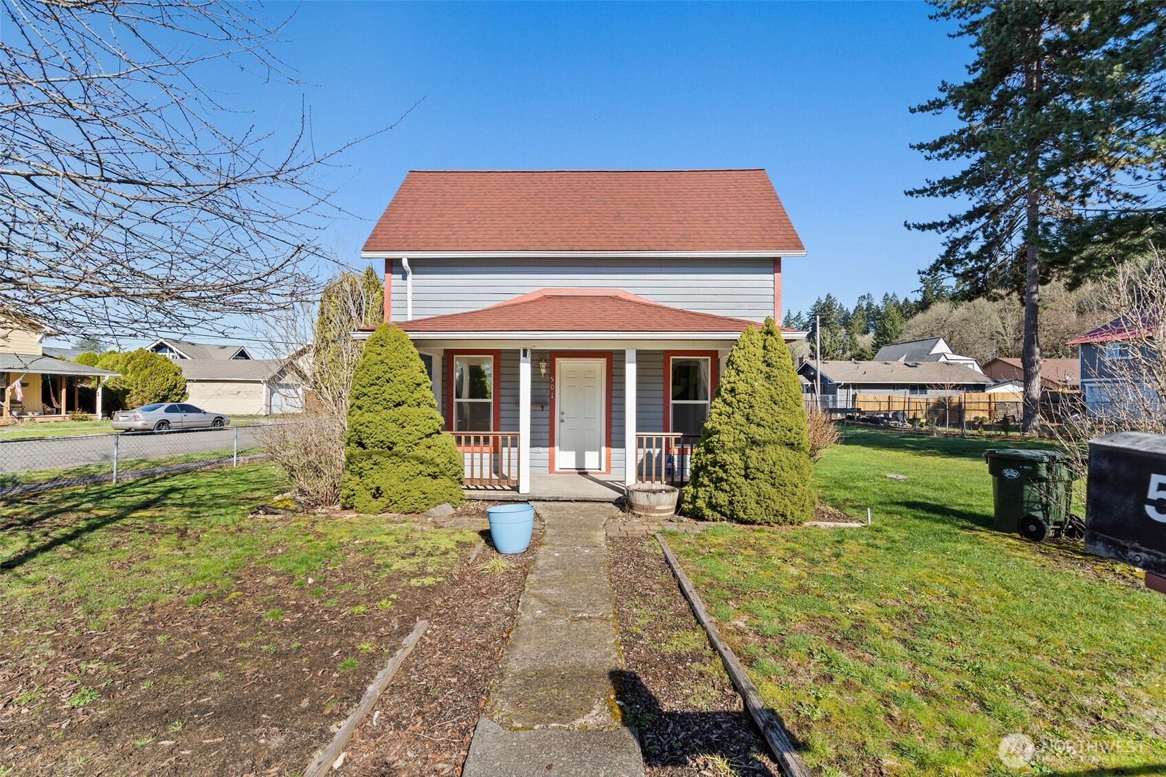 501 Davis Street Property Photo