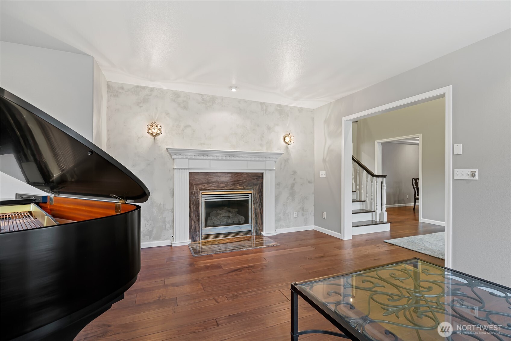 6810 Ravens Gate Way Property Photo 3
