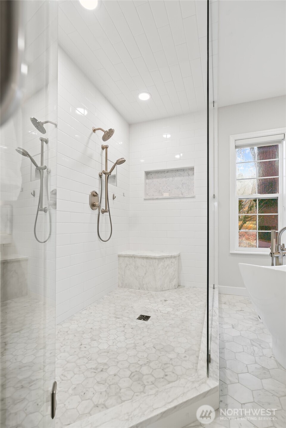 6810 Ravens Gate Way Property Photo 17