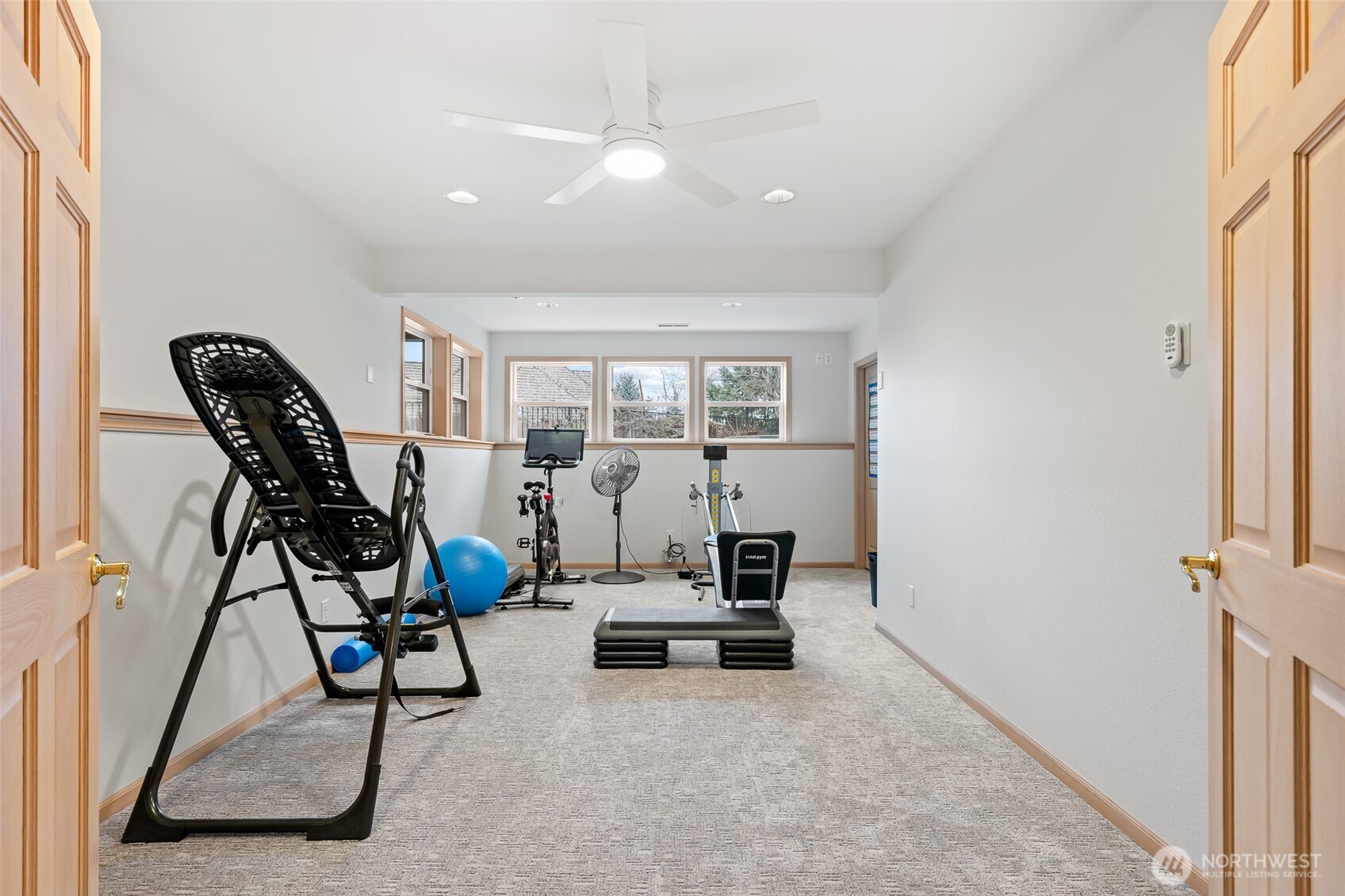 6810 Ravens Gate Way Property Photo 32