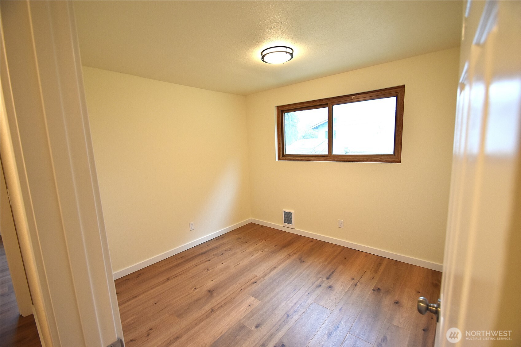 19222 Rosemary Street Property Photo 5